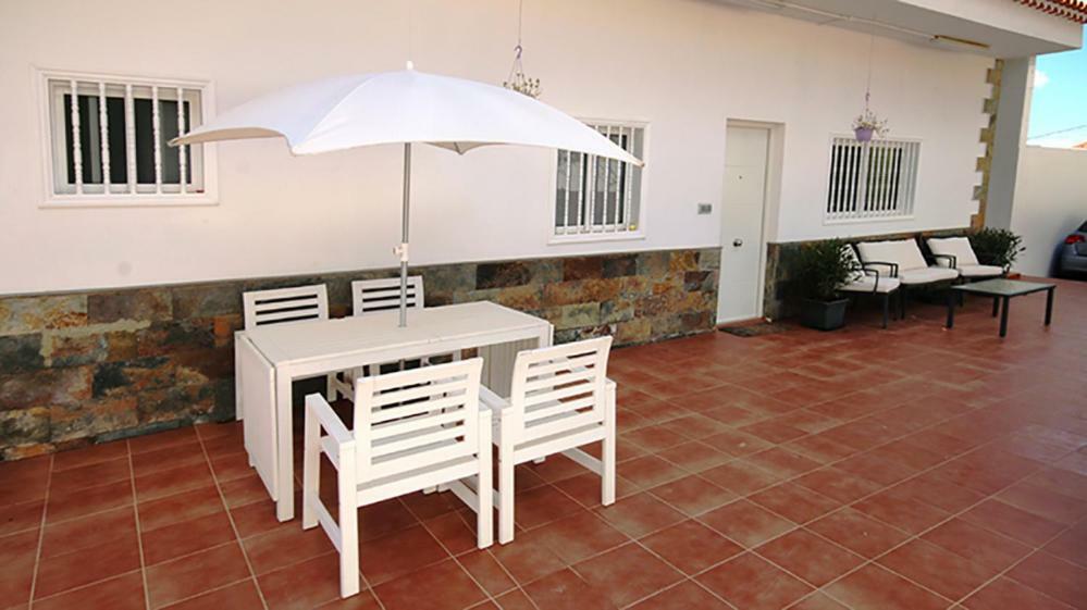 Villa Albe, Jacuzzi Con Vistas Al Mar Arona (Tenerife) Exterior photo
